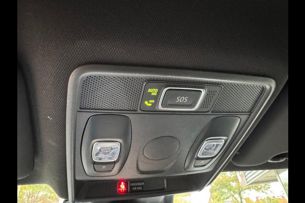 Renault Arkana 1.6 E-Tech Hybrid 145 R.S. Line Elektr verst voorstoel / Stoel & stuurwiel verw. / Groot navi Renault Arkana 1.6 E-Tech Hybrid 145 R.S. Line Elektr verst voorstoel / Stoel & stuurwiel verw. / Groot navi