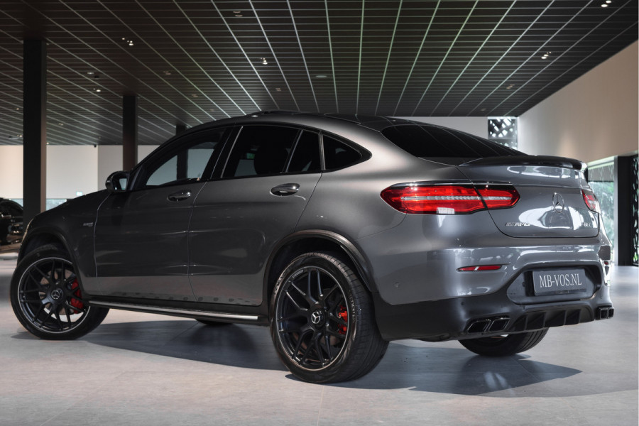 Mercedes-Benz GLC Coupé AMG 43 4-M Designo|Carbon|Standkachel|Keyless|Burmester|Night|21"|New Service Mercedes-Benz GLC Coupé AMG 43 4-M Designo|Carbon|Standkachel|Keyless|Burmester|Night|21"|New Service