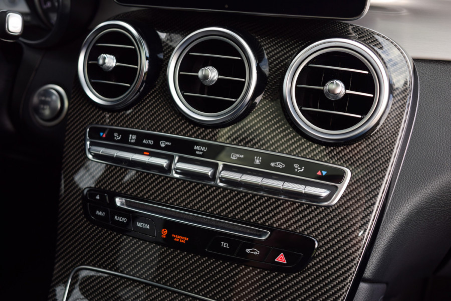 Mercedes-Benz GLC Coupé AMG 43 4-M Designo|Carbon|Standkachel|Keyless|Burmester|Night|21"|New Service Mercedes-Benz GLC Coupé AMG 43 4-M Designo|Carbon|Standkachel|Keyless|Burmester|Night|21"|New Service
