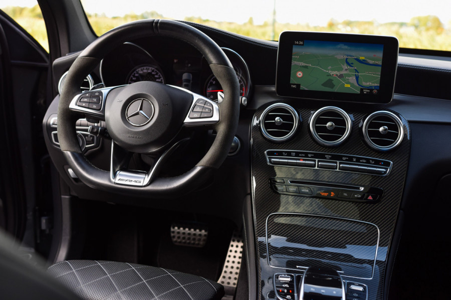 Mercedes-Benz GLC Coupé AMG 43 4-M Designo|Carbon|Standkachel|Keyless|Burmester|Night|21"|New Service Mercedes-Benz GLC Coupé AMG 43 4-M Designo|Carbon|Standkachel|Keyless|Burmester|Night|21"|New Service
