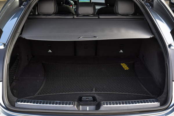 Mercedes-Benz GLC Coupé AMG 43 4-M Designo|Carbon|Standkachel|Keyless|Burmester|Night|21"|New Service Mercedes-Benz GLC Coupé AMG 43 4-M Designo|Carbon|Standkachel|Keyless|Burmester|Night|21"|New Service