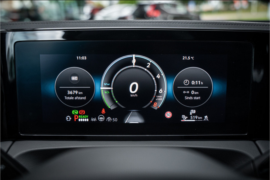 Volkswagen Tiguan 1.5 eHybrid 272pk R-Line Edition ** HUD ** Trekhaak ** 360 camera ** Massage Blackstyle ** Volkswagen Tiguan 1.5 eHybrid 272pk R-Line Edition ** HUD ** Trekhaak ** 360 camera ** Massage Blackstyle **