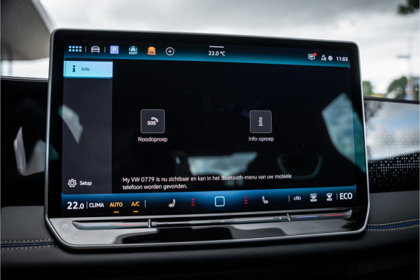 Volkswagen Tiguan 1.5 eHybrid 272pk R-Line Edition ** HUD ** Trekhaak ** 360 camera ** Massage Blackstyle ** Volkswagen Tiguan 1.5 eHybrid 272pk R-Line Edition ** HUD ** Trekhaak ** 360 camera ** Massage Blackstyle **