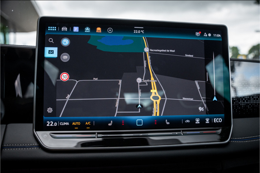 Volkswagen Tiguan 1.5 eHybrid 272pk R-Line Edition ** HUD ** Trekhaak ** 360 camera ** Massage Blackstyle ** Volkswagen Tiguan 1.5 eHybrid 272pk R-Line Edition ** HUD ** Trekhaak ** 360 camera ** Massage Blackstyle **