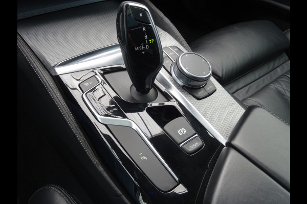 BMW 5 Serie 520i High Executive * LEER * M-PAKKET * DEALER ONDERH. !! BMW 5 Serie 520i High Executive * LEER * M-PAKKET * DEALER ONDERH. !!