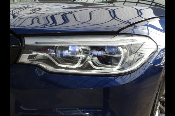 BMW 5 Serie 520i High Executive * LEER * M-PAKKET * DEALER ONDERH. !! BMW 5 Serie 520i High Executive * LEER * M-PAKKET * DEALER ONDERH. !!