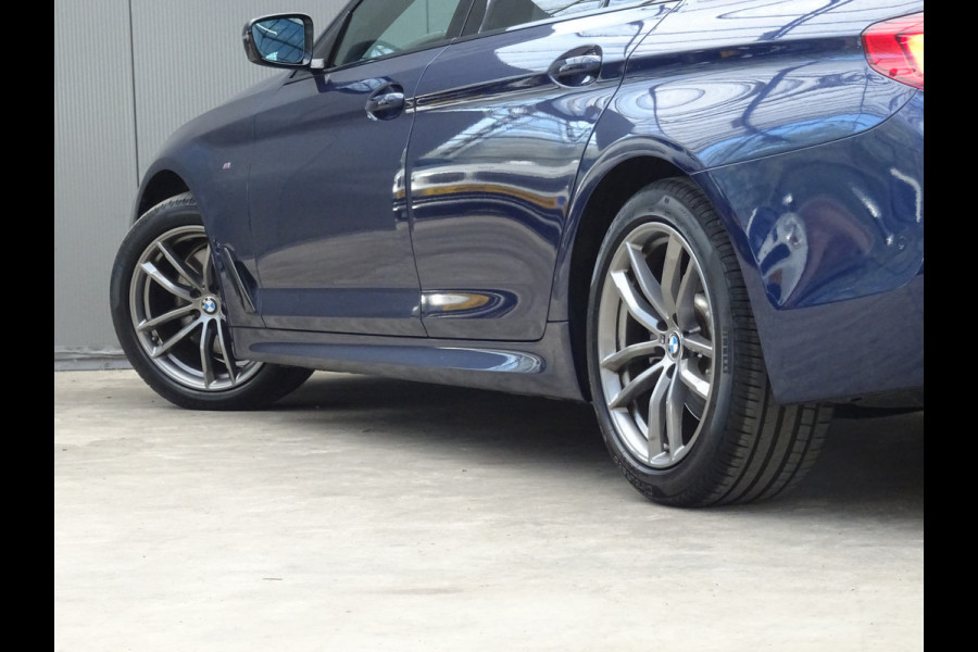 BMW 5 Serie 520i High Executive * LEER * M-PAKKET * DEALER ONDERH. !! BMW 5 Serie 520i High Executive * LEER * M-PAKKET * DEALER ONDERH. !!
