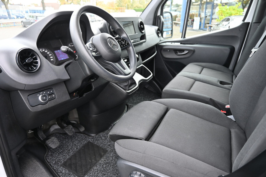 Mercedes-Benz Sprinter 317 CDI L2H2 360 Graden camera, Geveerde stoel, Navigatie Mercedes-Benz Sprinter 317 CDI L2H2 360 Graden camera, Geveerde stoel, Navigatie