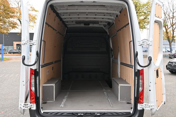 Mercedes-Benz Sprinter 317 CDI L2H2 360 Graden camera, Geveerde stoel, Navigatie Mercedes-Benz Sprinter 317 CDI L2H2 360 Graden camera, Geveerde stoel, Navigatie