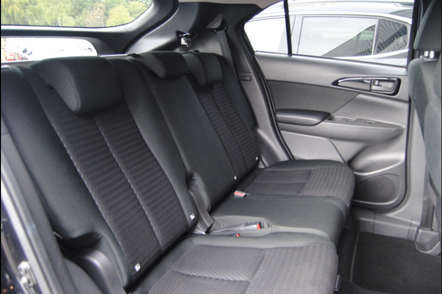 Mitsubishi Eclipse Cross 1.5 DI-T Pure Mitsubishi Eclipse Cross 1.5 DI-T Pure