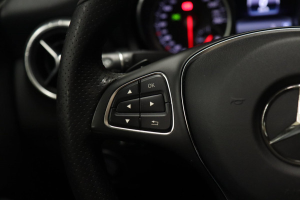 Mercedes-Benz CLA-Klasse 200 Prestige PANO/NAVI/STOELVER/CAM/VOL