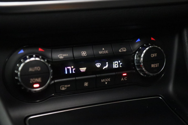 Mercedes-Benz CLA-Klasse 200 Prestige PANO/NAVI/STOELVER/CAM/VOL