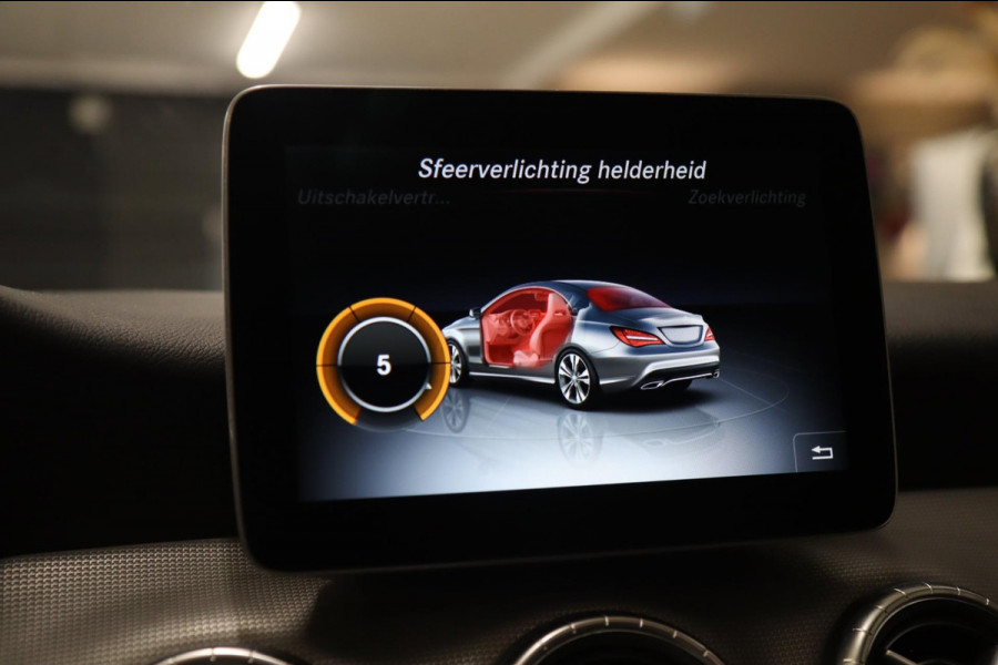Mercedes-Benz CLA-Klasse 200 Prestige PANO/NAVI/STOELVER/CAM/VOL