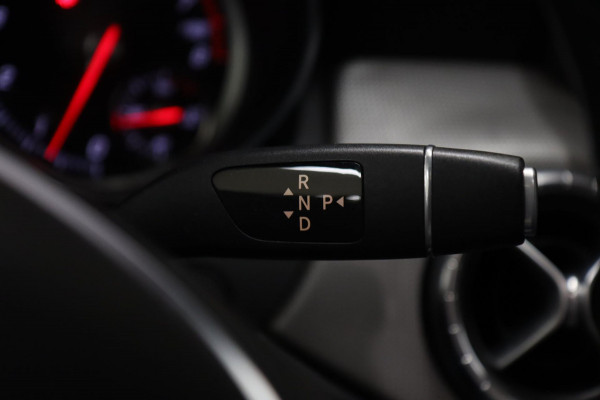 Mercedes-Benz CLA-Klasse 200 Prestige PANO/NAVI/STOELVER/CAM/VOL