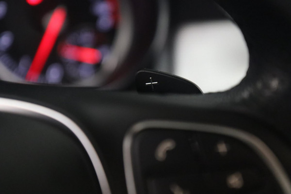 Mercedes-Benz CLA-Klasse 200 Prestige PANO/NAVI/STOELVER/CAM/VOL