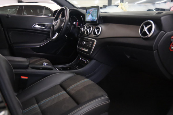 Mercedes-Benz CLA-Klasse 200 Prestige PANO/NAVI/STOELVER/CAM/VOL