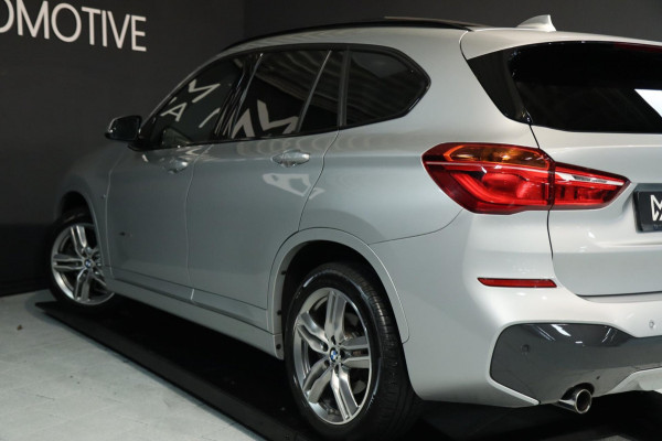 BMW X1 XDrive25i M Sport / PANODAK / HUD / KEYLESS / MEMORY / H&K / CAMERA