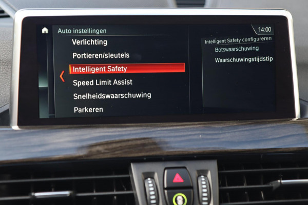 BMW X1 XDrive25i M Sport / PANODAK / HUD / KEYLESS / MEMORY / H&K / CAMERA