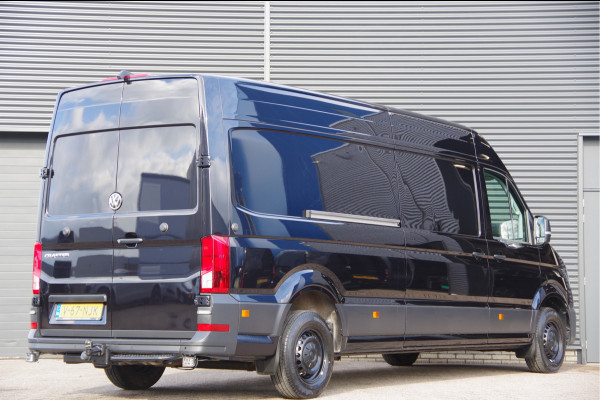 Volkswagen Crafter 35 2.0 TDI L4H3 177PK AUT. CAMERA, TREKHAAK, BETIMMERING, CRUISE, APPLE CARPLAY/ANDROID AUTO, MF STUUR, PARKEERSENSOREN Volkswagen Crafter 35 2.0 TDI L4H3 177PK AUT. CAMERA, TREKHAAK, BETIMMERING, CRUISE, APPLE CARPLAY/ANDROID AUTO, MF STUUR, PARKEERSENSOREN