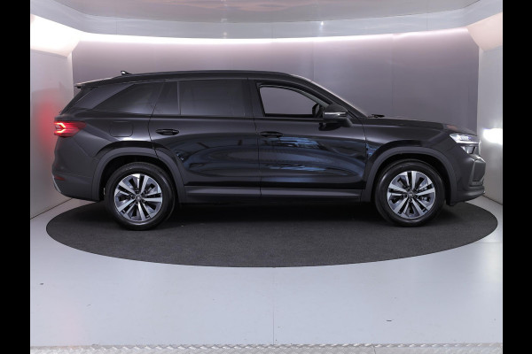 Škoda Kodiaq 1.5 TSI MHEV Business Edition 7p. 150 pk Automaat (DSG) | Verlengde garantie | Navigatie | Panoramadak | Trekhaak (wegklapbaar) | Parkeersensoren | Achteruitrijcamera | Matrix LED koplampen | Škoda Kodiaq 1.5 TSI MHEV Business Edition 7p. 150 pk Automaat (DSG) | Verlengde garantie | Navigatie | Panoramadak | Trekhaak (wegklapbaar) | Parkeersensoren | Achteruitrijcamera | Matrix LED koplampen |