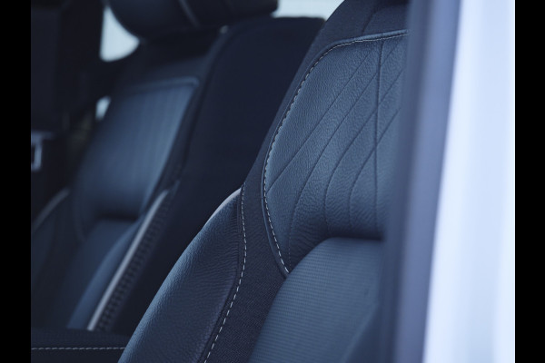 Dodge Ram | 1500 | Limited | Night | 3.0L Twin-Turbo I6 | High Output | | Passenger Display | 14,4 Touch Screen | Harman Kardon | RAMBOX Getoonde accessoires zijn verkrijgbaar tegen meerprijs