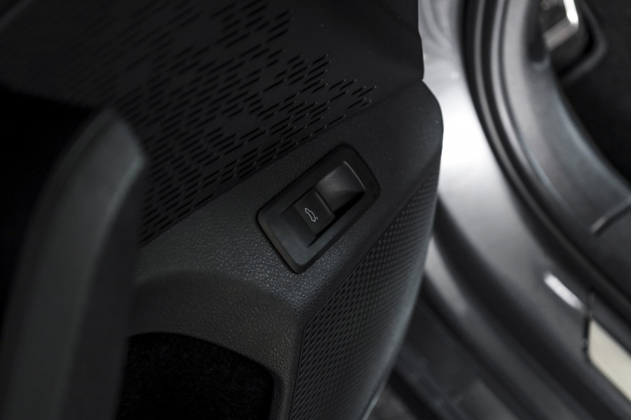 Škoda Octavia Combi 1.5 TSI MHEV 150 PK Sportline Tour | S/K-Panodak | Dig. Cockpit | Elek. Trekhaak | Adapt. Cruise | Winterpakket | Camera | NAV + App. Connect | ECC | Elek.  Klep | DAB | LM 18" | 7645 Škoda Octavia Combi 1.5 TSI MHEV 150 PK Sportline Tour | S/K-Panodak | Dig. Cockpit | Elek. Trekhaak | Adapt. Cruise | Winterpakket | Camera | NAV + App. Connect | ECC | Elek.  Klep | DAB | LM 18" | 7645