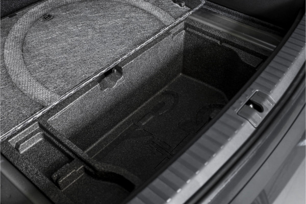 Škoda Octavia Combi 1.5 TSI MHEV 150 PK Sportline Tour | S/K-Panodak | Dig. Cockpit | Elek. Trekhaak | Adapt. Cruise | Winterpakket | Camera | NAV + App. Connect | ECC | Elek.  Klep | DAB | LM 18" | 7645 Škoda Octavia Combi 1.5 TSI MHEV 150 PK Sportline Tour | S/K-Panodak | Dig. Cockpit | Elek. Trekhaak | Adapt. Cruise | Winterpakket | Camera | NAV + App. Connect | ECC | Elek.  Klep | DAB | LM 18" | 7645