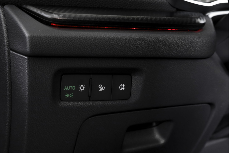Škoda Octavia Combi 1.5 TSI MHEV 150 PK Sportline Tour | Dig. Cockpit | Elek. Trekhaak | Adapt. Cruise | Winterpakket | Camera | NAV + App. Connect | ECC | Elek.  Klep | DAB | LM 18" | 6370