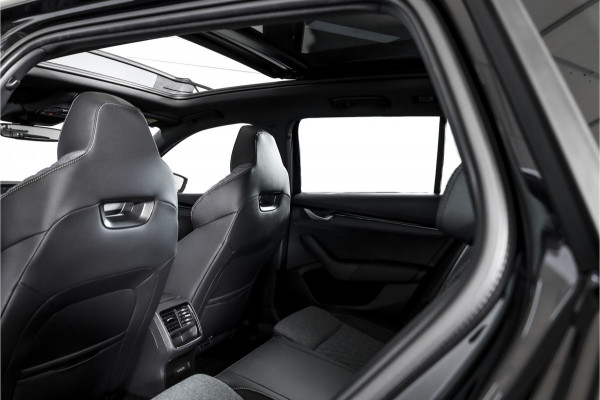 Škoda Octavia Combi 1.5 TSI MHEV 150 PK Sportline Tour | S/K-Panodak | Dig. Cockpit | Elek. Trekhaak | Adapt. Cruise | Winterpakket | Camera | NAV + App. Connect | ECC | Elek.  Klep | DAB | LM 18" | 7228