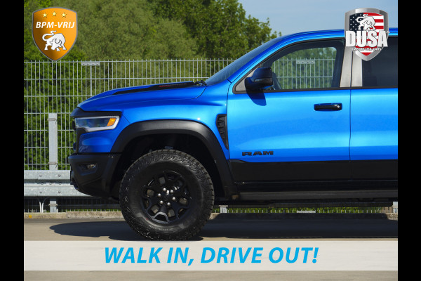 Dodge Ram | RHO | 3.0L Twin-Turbo I6 | 4x4 | Crew Cab Night Edtion | Panoramadak | 14,4-inch Touchscreen | Passenger Display | Getoonde accessoires zijn verkrijgbaar tegen meerprijs