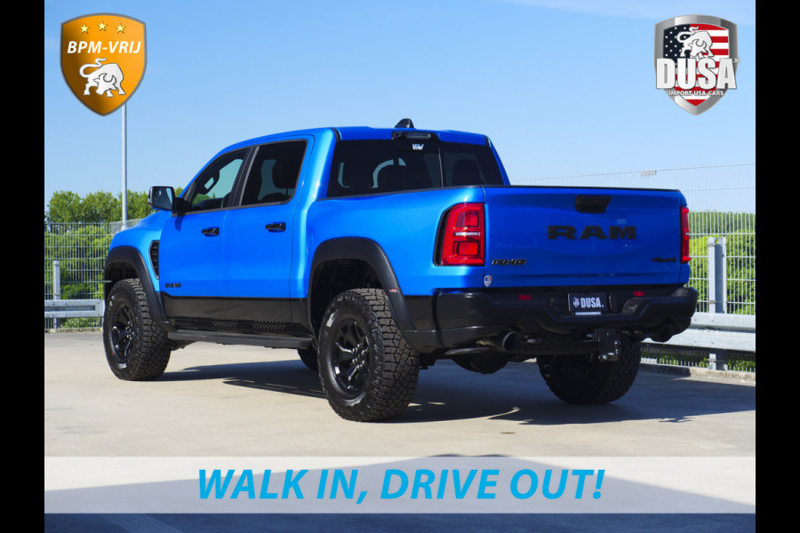 Dodge Ram | RHO | 3.0L Twin-Turbo I6 | 4x4 | Crew Cab Night Edtion | Panoramadak | 14,4-inch Touchscreen | Passenger Display | Getoonde accessoires zijn verkrijgbaar tegen meerprijs