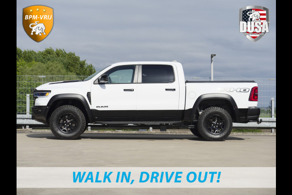 Dodge Ram | RHO | 3.0L Twin-Turbo I6 | 4x4 | Crew Cab TWIN-TURBO HIGH OUTPUT | Panoramadak | 14,4-inch Touchscreen | Passenger Display | Getoonde accessoires zijn verkrijgbaar tegen meerprijs