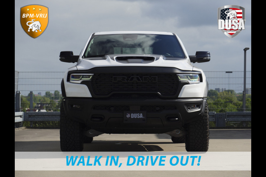 Dodge Ram | RHO | 3.0L Twin-Turbo I6 | 4x4 | Crew Cab TWIN-TURBO HIGH OUTPUT | Panoramadak | 14,4-inch Touchscreen | Passenger Display | Getoonde accessoires zijn verkrijgbaar tegen meerprijs