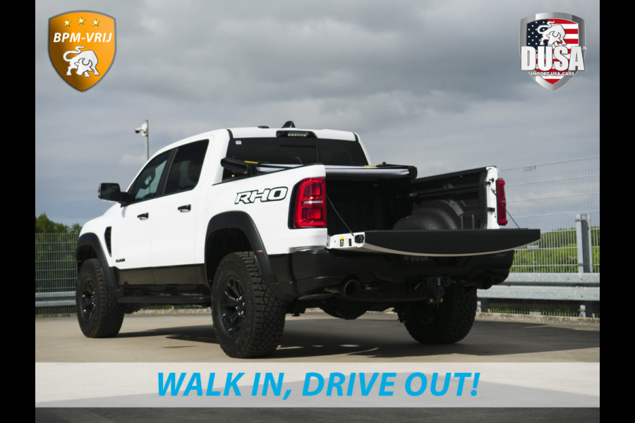 Dodge Ram | RHO | 3.0L Twin-Turbo I6 | 4x4 | Crew Cab TWIN-TURBO HIGH OUTPUT | Panoramadak | 14,4-inch Touchscreen | Passenger Display | Getoonde accessoires zijn verkrijgbaar tegen meerprijs