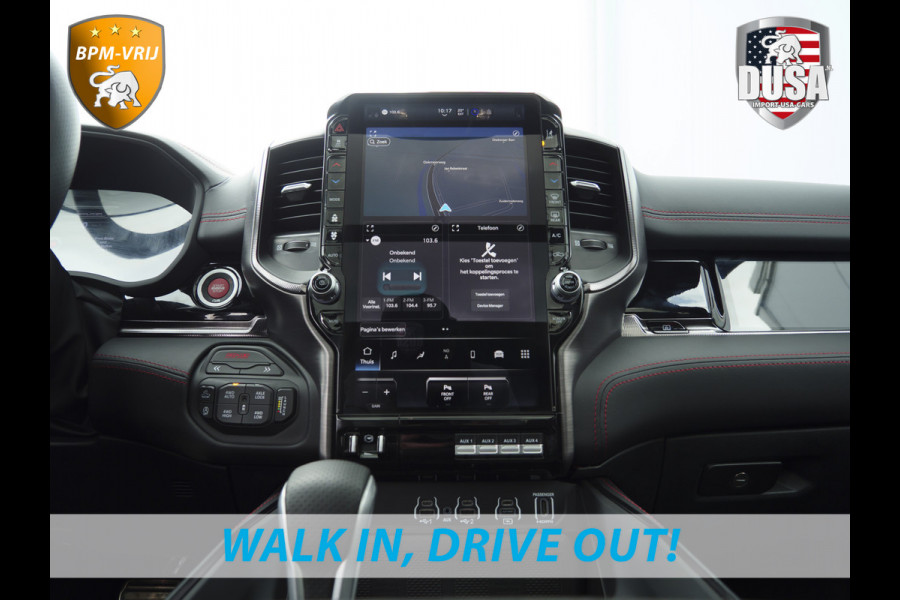 Dodge Ram | RHO | 3.0L Twin-Turbo I6 | 4x4 | Crew Cab TWIN-TURBO HIGH OUTPUT | Panoramadak | 14,4-inch Touchscreen | Passenger Display | Getoonde accessoires zijn verkrijgbaar tegen meerprijs