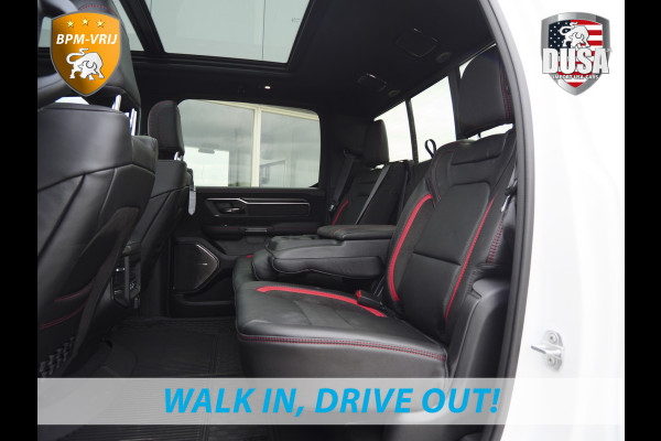 Dodge Ram | RHO | 3.0L Twin-Turbo I6 | 4x4 | Crew Cab TWIN-TURBO HIGH OUTPUT | Panoramadak | 14,4-inch Touchscreen | Passenger Display | Getoonde accessoires zijn verkrijgbaar tegen meerprijs