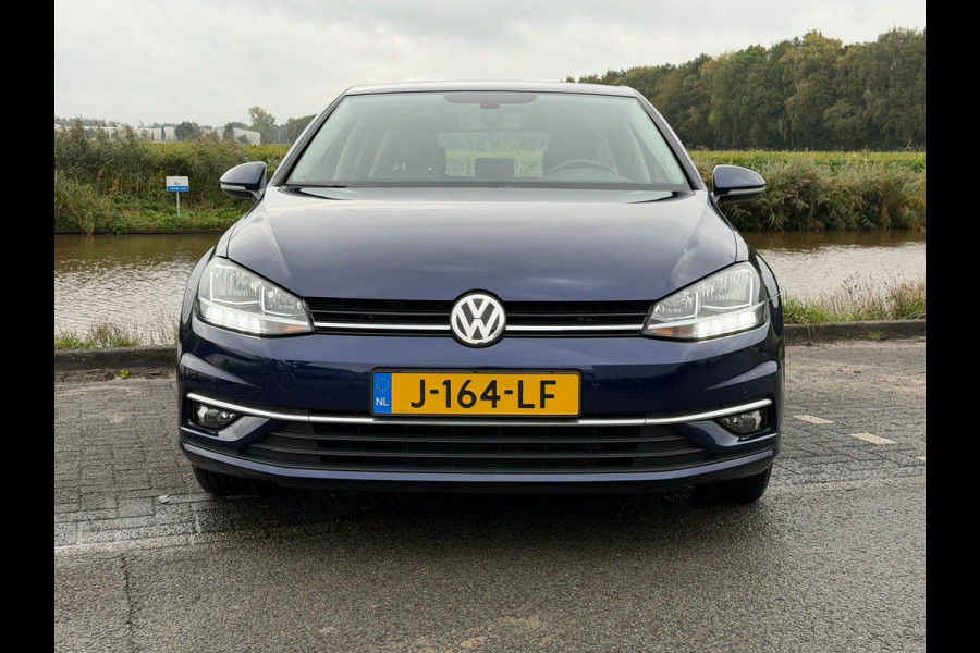 Volkswagen Golf 1.0 TSI Highline Volkswagen Golf 1.0 TSI Highline