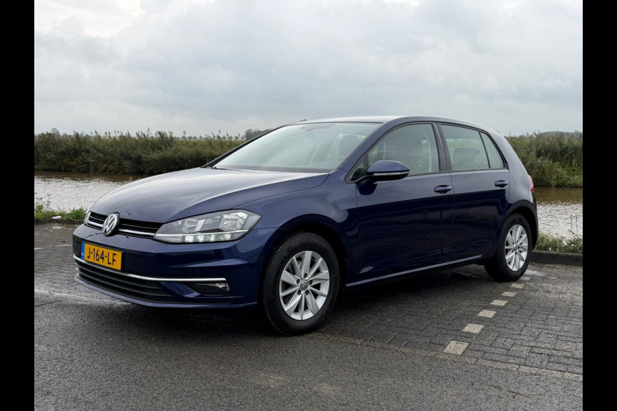 Volkswagen Golf 1.0 TSI Highline Volkswagen Golf 1.0 TSI Highline