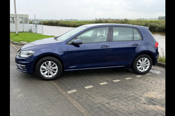 Volkswagen Golf 1.0 TSI Highline Volkswagen Golf 1.0 TSI Highline