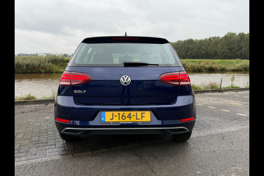 Volkswagen Golf 1.0 TSI Highline Volkswagen Golf 1.0 TSI Highline