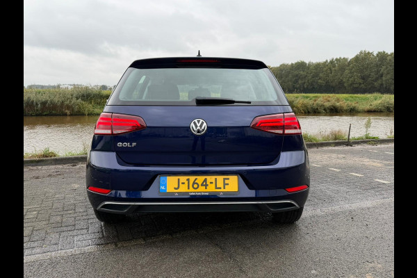 Volkswagen Golf 1.0 TSI Highline Volkswagen Golf 1.0 TSI Highline