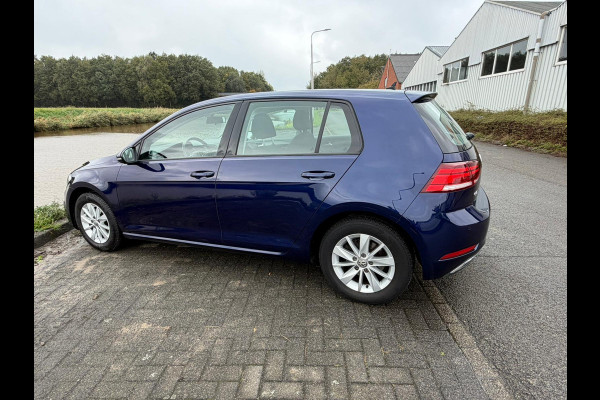 Volkswagen Golf 1.0 TSI Highline Volkswagen Golf 1.0 TSI Highline