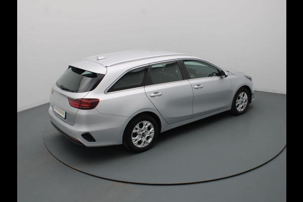 Kia Ceed Sportswagon 120pk T-GDi DynamicLine Camera | Adapt. Cruise | Navi | Parkeersens. achter