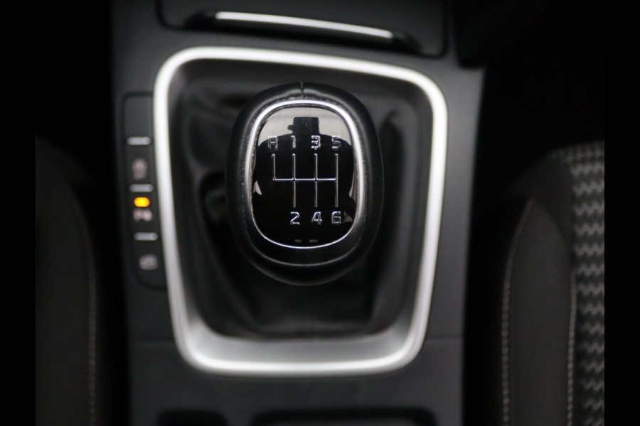 Kia Ceed Sportswagon 120pk T-GDi DynamicLine Camera | Adapt. Cruise | Navi | Parkeersens. achter