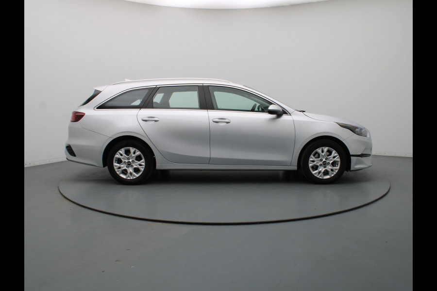 Kia Ceed Sportswagon 120pk T-GDi DynamicLine Camera | Adapt. Cruise | Navi | Parkeersens. achter