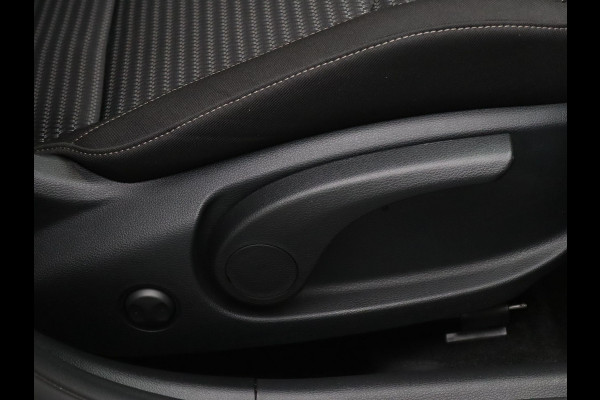 Kia Ceed Sportswagon 120pk T-GDi DynamicLine Camera | Adapt. Cruise | Navi | Parkeersens. achter