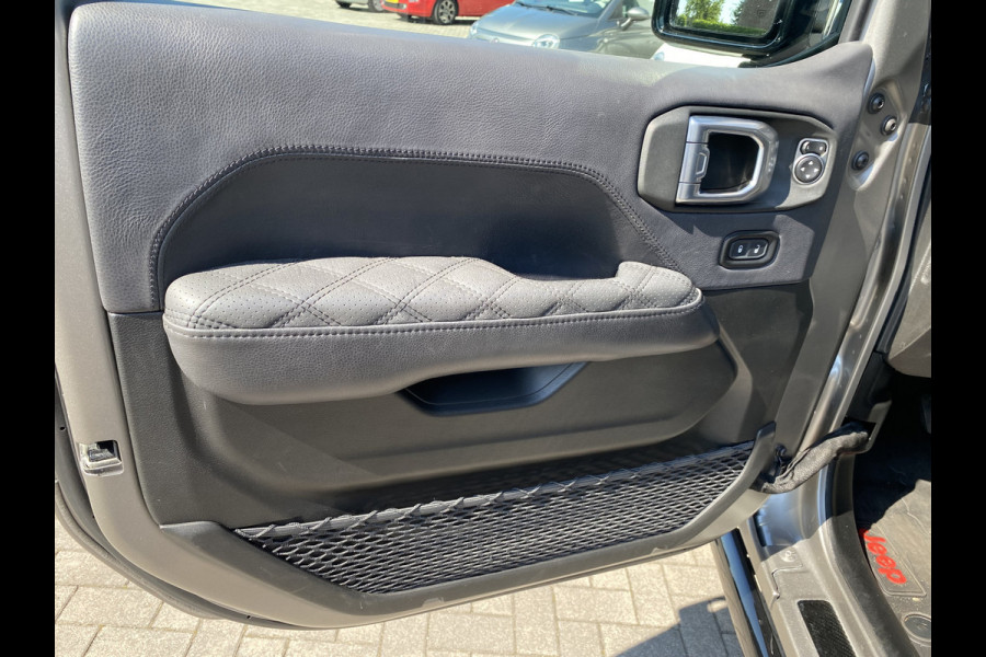 Jeep Wrangler Unlimited 4xe 380 BRUTE CUSTOM Skyview Jeep Wrangler Unlimited 4xe 380 BRUTE CUSTOM Skyview