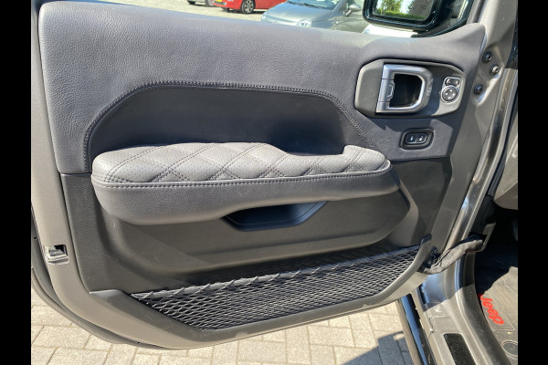 Jeep Wrangler Unlimited 4xe 380 BRUTE CUSTOM Skyview Jeep Wrangler Unlimited 4xe 380 BRUTE CUSTOM Skyview