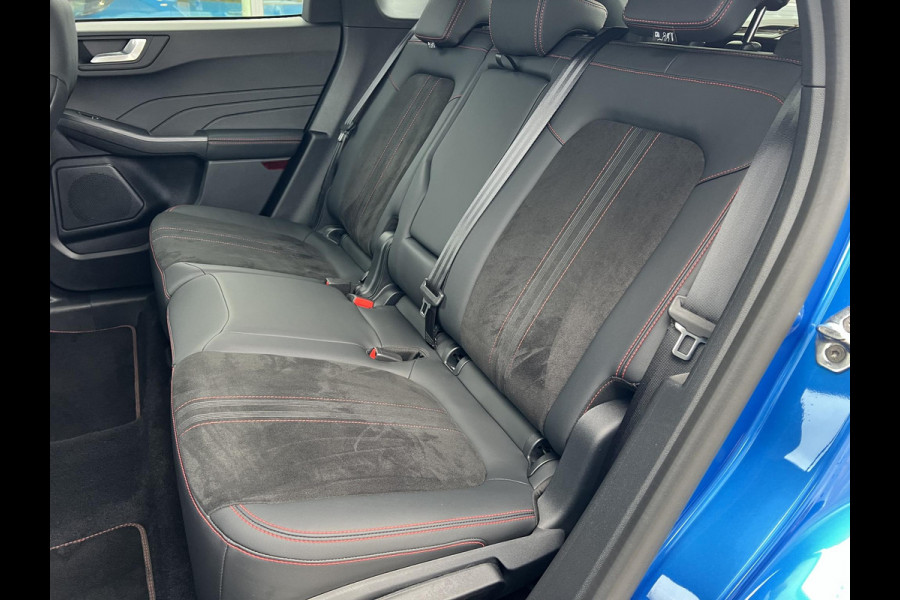 Ford Kuga 2.5 PHEV ST-Line X | 243pk | Zuid | Driver Assistance Pack | Winterpack | Wegklapbare Trekhaak | Technology Pack | Dessert Island Blue