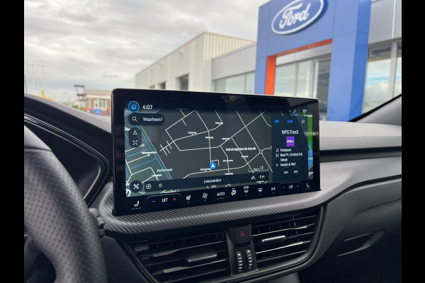 Ford Kuga 2.5 PHEV ST-Line X | 243pk | Zuid | Driver Assistance Pack | Winterpack | Wegklapbare Trekhaak | Technology Pack | Dessert Island Blue